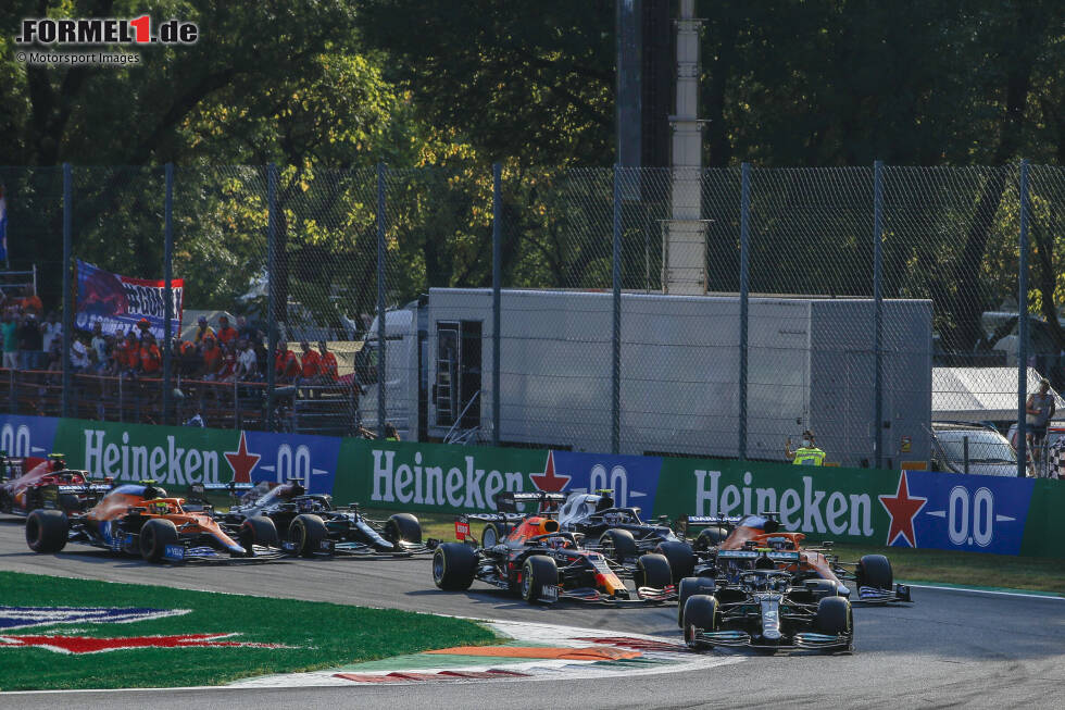 Foto zur News: Valtteri Bottas (Mercedes), Max Verstappen (Red Bull), Daniel Ricciardo (McLaren), Lando Norris (McLaren), Lewis Hamilton (Mercedes) und Pierre Gasly (AlphaTauri)