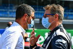 Foto zur News: FIA-Rennleiter Michael Masi mit Safety-Car-Fahrer Bernd Mayländer
