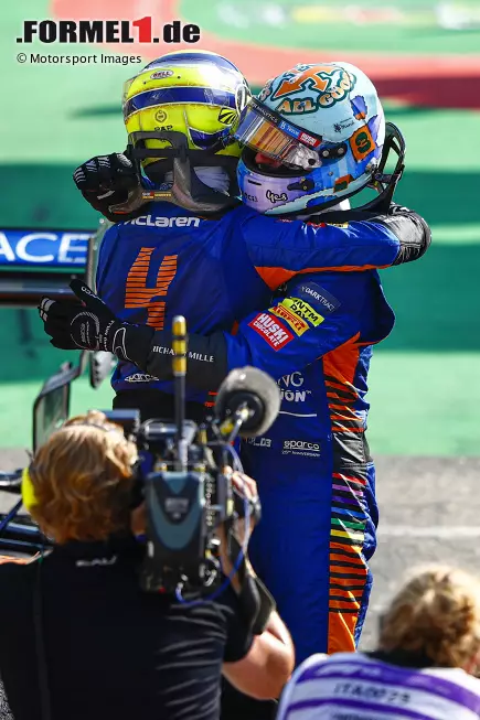 Foto zur News: Lando Norris (McLaren) und Daniel Ricciardo (McLaren)