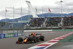 Foto zur News: Sergio Perez (Red Bull)