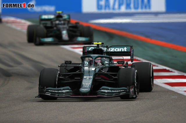 Foto zur News: Formel-1-Liveticker: Hamilton vs. Verstappen: Wer ist aggressiver?