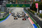 Carlos Sainz (Ferrari), Lando Norris (McLaren), George Russell (Williams), Lance Stroll (Aston Martin) und Fernando Alonso (Alpine) 