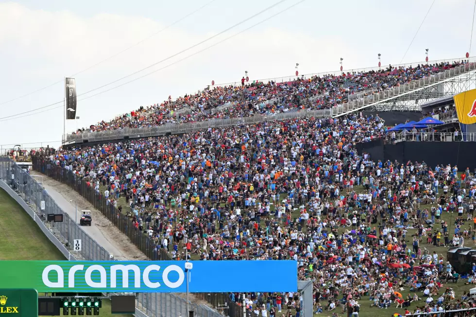 Foto zur News: Fans in Austin