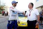 Foto zur News: Daniel Ricciardo (McLaren) und Zak Brown
