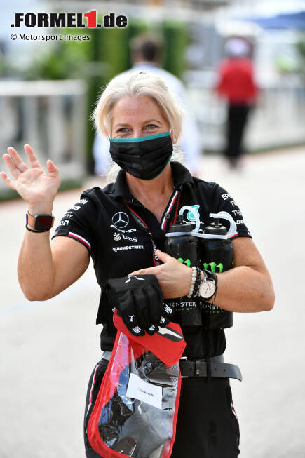 Foto zur News: Angela Cullen, Physiotherapeutin von Lewis Hamilton (Mercedes)