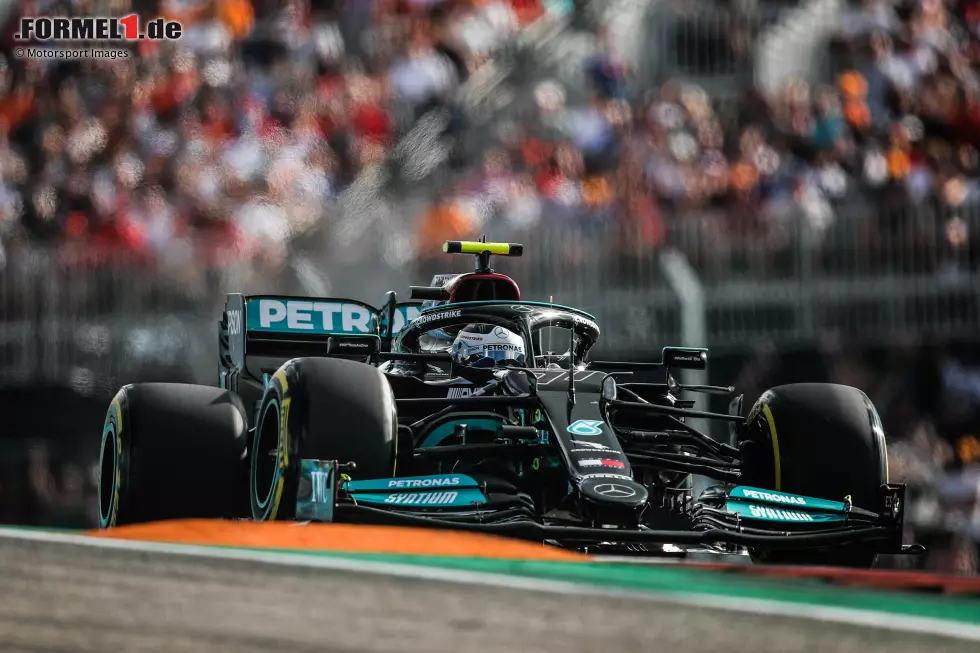 Foto zur News: Valtteri Bottas (Mercedes)