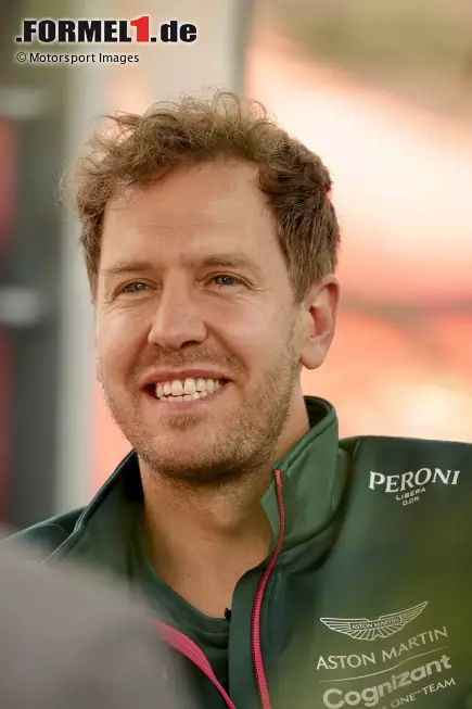 Foto zur News: Sebastian Vettel (Aston Martin)