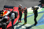 Foto zur News: Max Verstappen (Red Bull) und Sergio Perez (Red Bull)