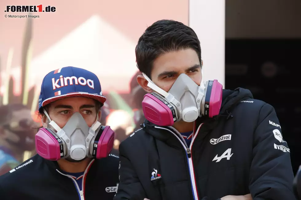 Foto zur News: Fernando Alonso (Alpine) und Esteban Ocon (Alpine)