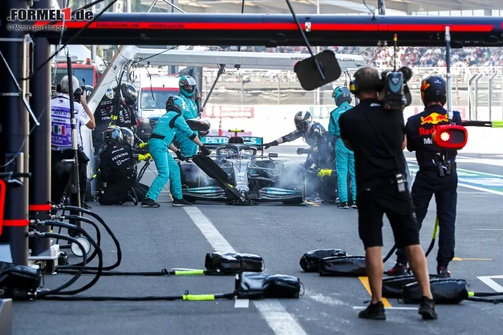 Foto zur News: Valtteri Bottas (Mercedes)