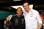 Foto zur News: Lewis Hamilton (Mercedes) und Toto Wolff