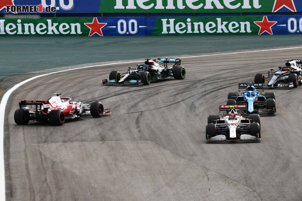 Foto zur News: Kimi Räikkönen (Alfa Romeo), Antonio Giovinazzi (Alfa Romeo), Fernando Alonso (Alpine), Lewis Hamilton (Mercedes) und Yuki Tsunoda (AlphaTauri)