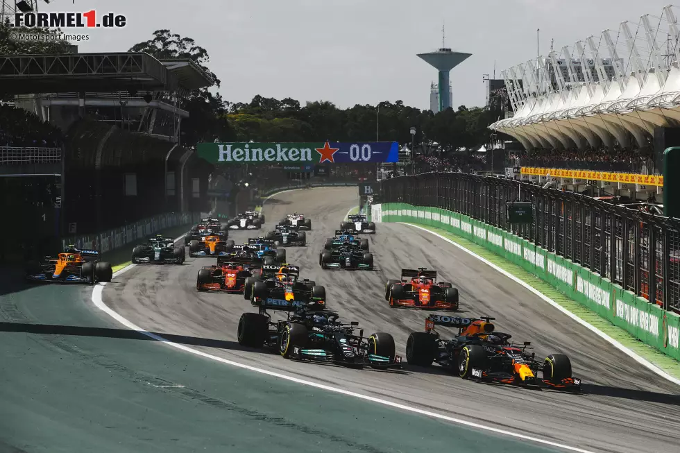 Max Verstappen (Red Bull), Valtteri Bottas (Mercedes), Sergio Perez (Red Bull), Charles Leclerc (Ferrari) und Carlos Sainz (Ferrari) Foto zur News: Max Verstappen (Red Bull), Valtteri Bottas (Mercedes), Sergio Perez (Red Bull), Charles Leclerc (Ferrari) und Carlos Sainz (Ferrari)