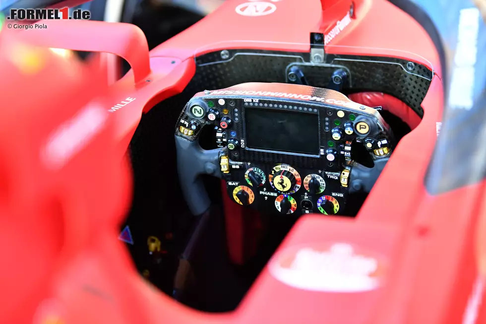 Foto zur News: Ferrari SF21