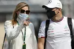 Foto zur News: Valtteri Bottas (Mercedes) mit Tiffany Cromwell