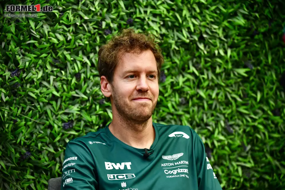 Foto zur News: Sebastian Vettel (Aston Martin)