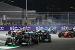 Foto zur News: Lewis Hamilton (Mercedes), Valtteri Bottas (Mercedes), Max Verstappen (Red Bull) und Charles Leclerc (Ferrari)