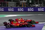 Foto zur News: Charles Leclerc (Ferrari) und Carlos Sainz (Ferrari)