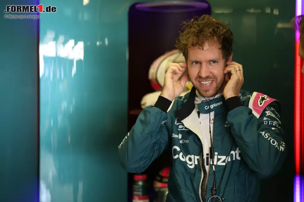 Foto zur News: Sebastian Vettel (Aston Martin)