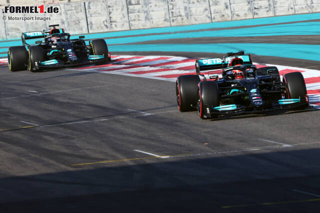 George Russell (Williams) und Nyck de Vries 