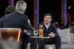 Foto zur News: Max Verstappen (Red Bull) am 20. Dezember 2021 bei &quot;Sport und Talk aus dem Hangar-7&quot; (ServusTV) in Salzburg