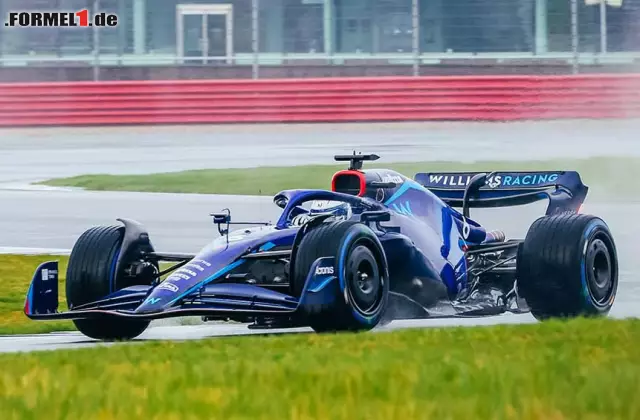 Foto zur News: Formel-1-Liveticker: Shakedown des Williams FW44 in Silverstone