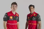 Foto zur News: Charles Leclerc und Carlos Sainz (Ferrari)