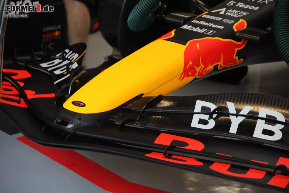 Foto zur News: Red Bull RB18