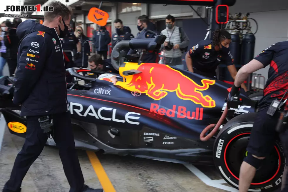 Foto zur News: Red Bull RB18