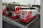 Foto zur News: Motorhome von Haas ohne Uralkali-Logos