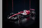 Foto zur News: Präsentation Alfa Romeo (Sauber) C42 in Hinwil, Schweiz (27. Februar 2022)