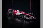 Foto zur News: Präsentation Alfa Romeo (Sauber) C42 in Hinwil, Schweiz (27. Februar 2022)