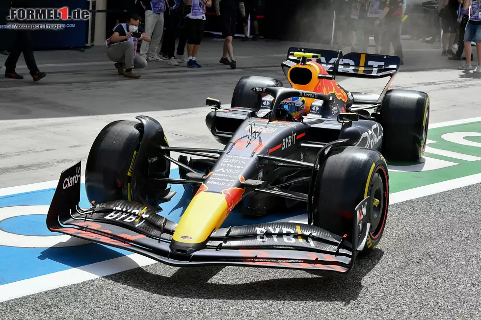 Foto zur News: Sergio Perez (Red Bull)