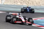 Foto zur News: Kevin Magnussen (Haas) und Nicholas Latifi (Williams)