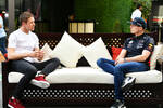 Foto zur News: Paul di Resta und Max Verstappen (Red Bull)
