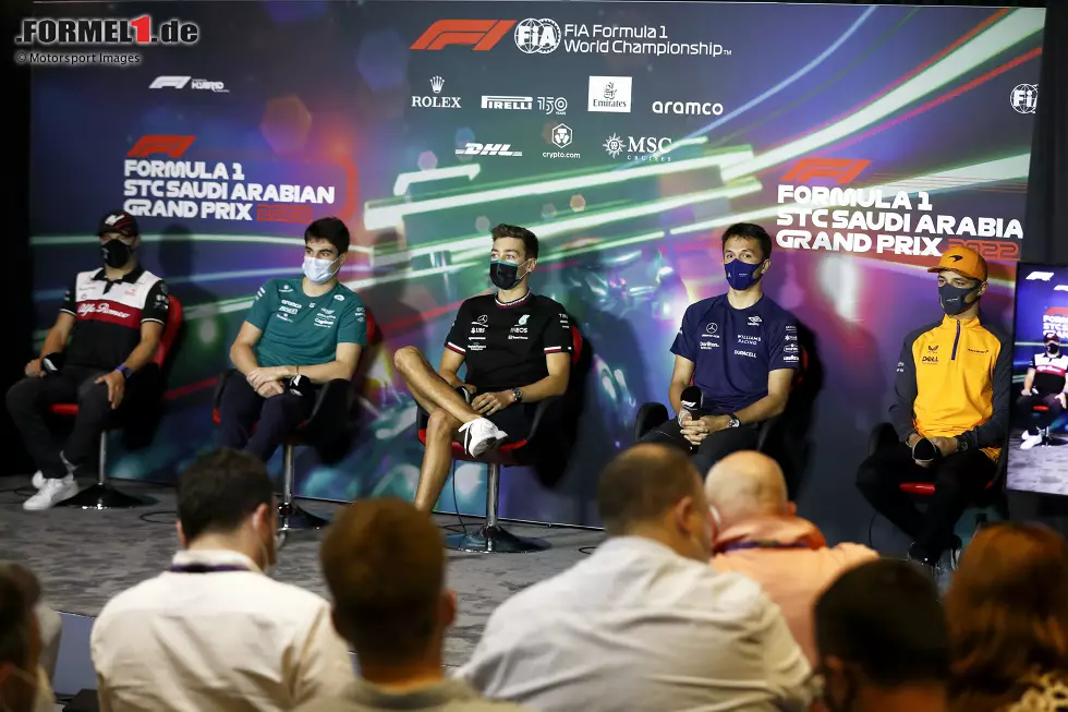 Foto zur News: Alexander Albon (Williams), Valtteri Bottas (Alfa Romeo), Lance Stroll (Aston Martin), George Russell (Mercedes) und Lando Norris (McLaren)