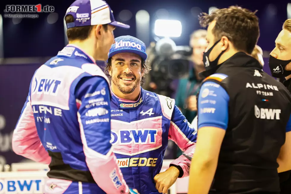 Foto zur News: Fernando Alonso (Alpine) und Esteban Ocon (Alpine)