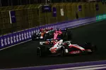 Foto zur News: Kevin Magnussen (Haas), Fernando Alonso (Alpine) und Valtteri Bottas (Alfa Romeo)