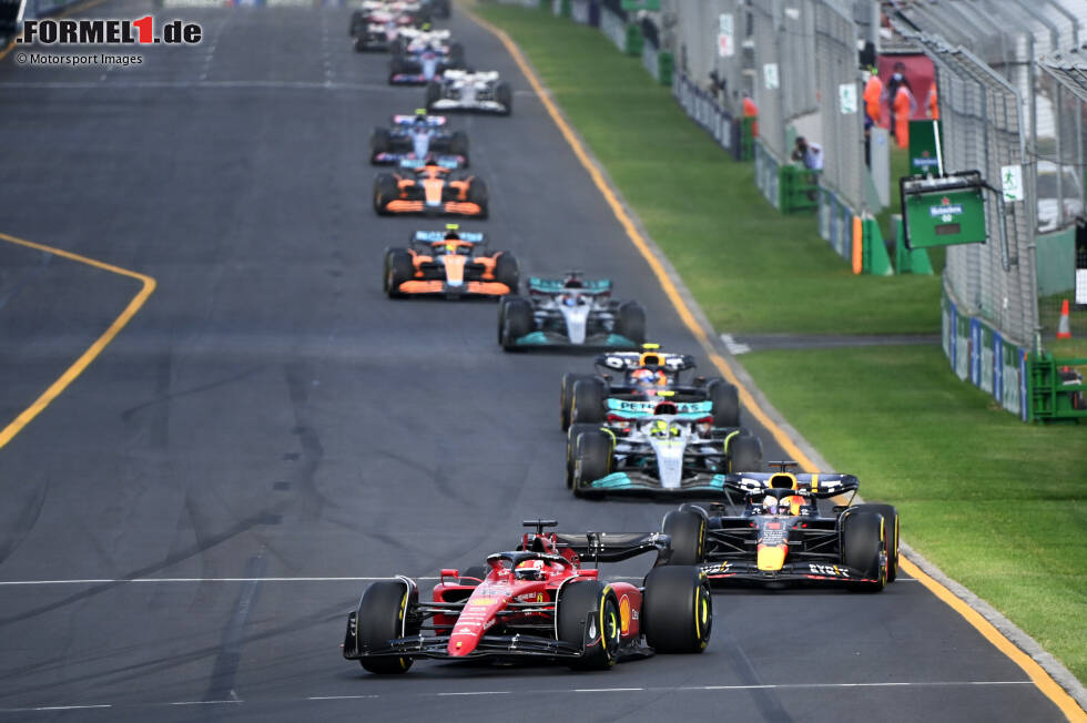 Charles Leclerc (Ferrari), Max Verstappen (Red Bull), Lewis Hamilton (Mercedes), Sergio Perez (Red Bull), George Russell (Mercedes), Lando Norris (McLaren) und Daniel Ricciardo (McLaren) Charles Leclerc (Ferrari), Max Verstappen (Red Bull), Lewis Hamilton (Mercedes), Sergio Perez (Red Bull), George Russell (Mercedes), Lando Norris (McLaren) und Daniel Ricciardo (McLaren)