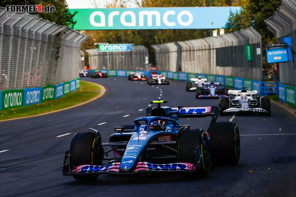 Foto zur News: Esteban Ocon (Alpine), Pierre Gasly (AlphaTauri) und Fernando Alonso (Alpine)