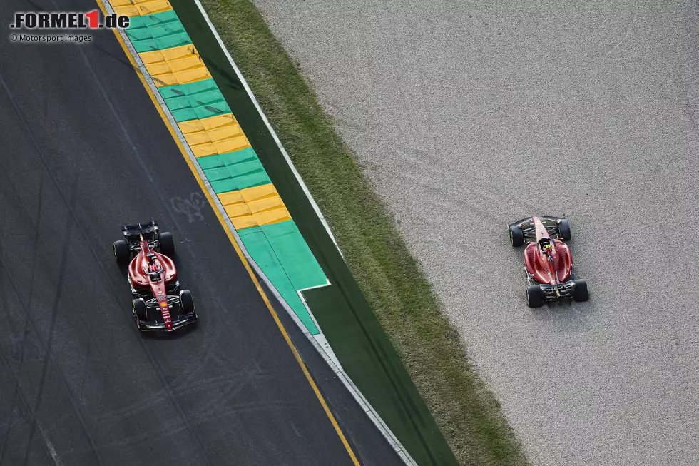 Foto zur News: Charles Leclerc (Ferrari) und Carlos Sainz (Ferrari)