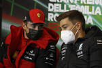 Foto zur News: Charles Leclerc (Ferrari) und George Russell (Mercedes)
