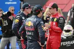 Foto zur News: Sergio Perez (Red Bull), Max Verstappen (Red Bull) und Charles Leclerc (Ferrari)