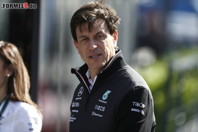 Foto zur News: Formel-1-Liveticker: Mercedes gibt Fahrzeugkonzept nicht auf