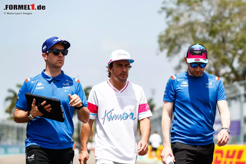 Foto zur News: Fernando Alonso (Alpine)