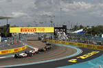 Foto zur News: Daniel Ricciardo (McLaren), Mick Schumacher (Haas) und Kevin Magnussen (Haas)