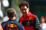 Foto zur News: Mattia Binotto und Christian Horner