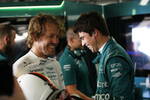 Foto zur News: Sebastian Vettel (Aston Martin) und Lance Stroll (Aston Martin)