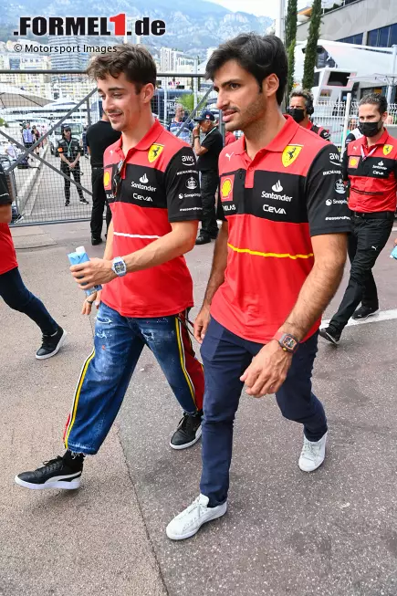 Foto zur News: Charles Leclerc (Ferrari) und Carlos Sainz (Ferrari)