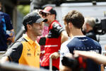 Foto zur News: Daniel Ricciardo (McLaren) und Pierre Gasly (AlphaTauri)